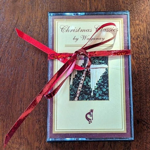 Vintage Wayanay - Christmas Classics - Cassette Tape c 1994 - Picture 1 of 7